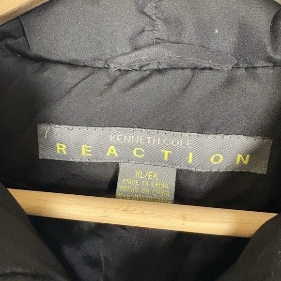 Kenneth Cole Reaction Quilted Down Feather Puffer Vest Black Women's Sz XL - Picture 8 of 9